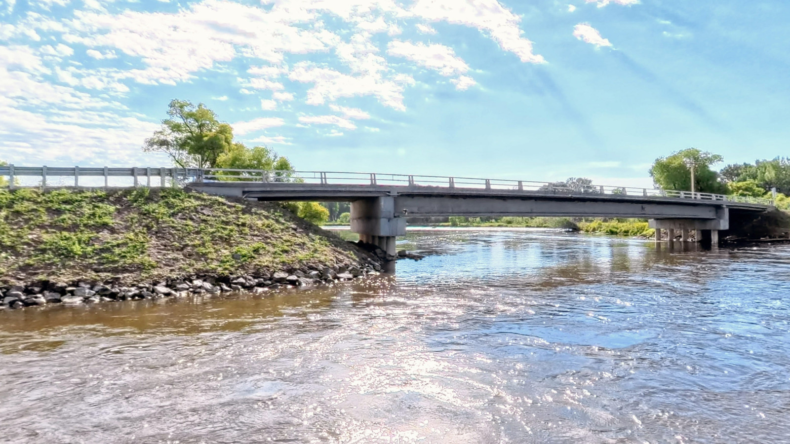 Recorded view from Jefferson River — Jefferson River to the Missouri Headwaters