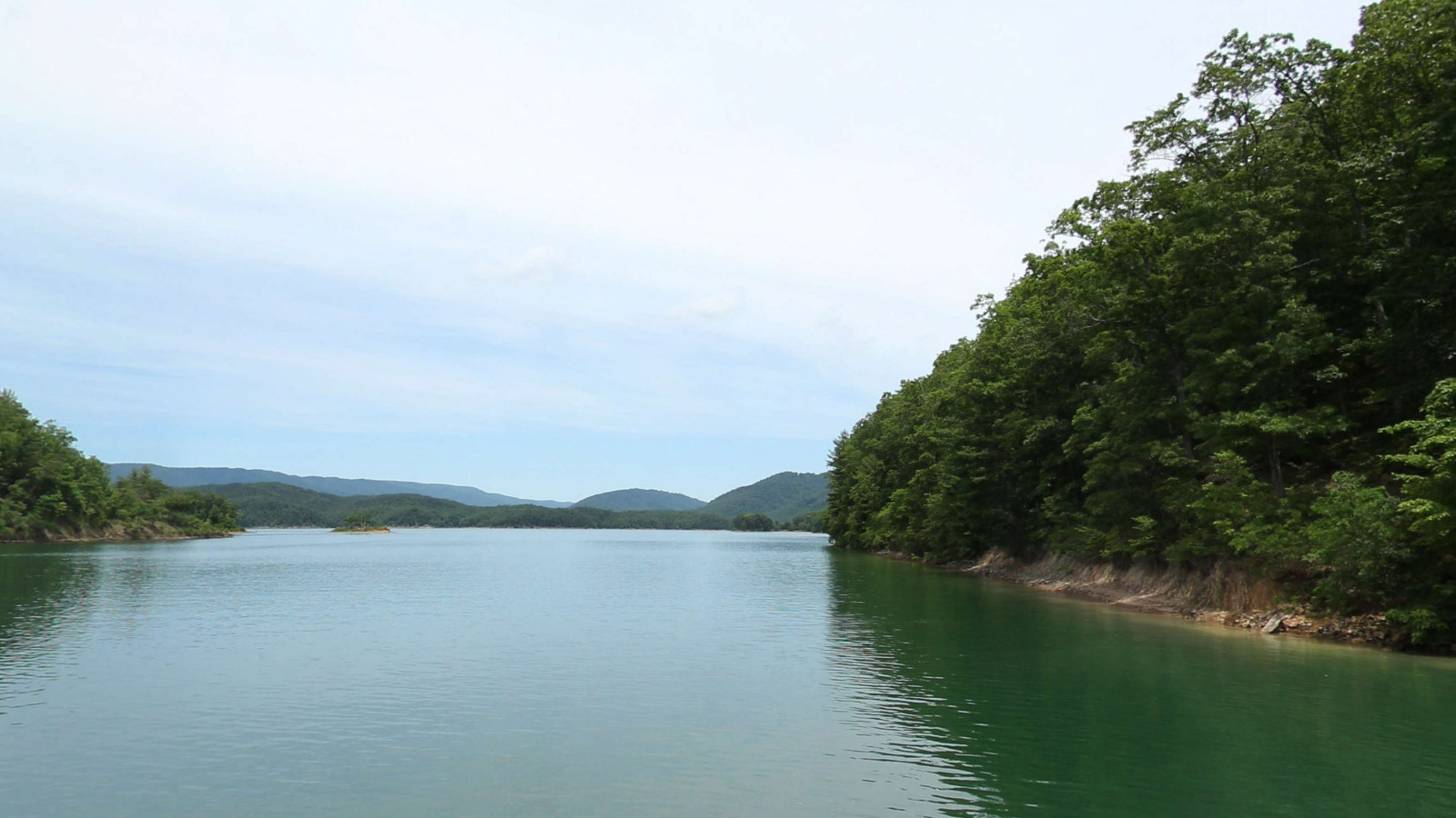 Recorded view from Lake Moomaw — Lake Moomaw, VA · 360° Water Tour