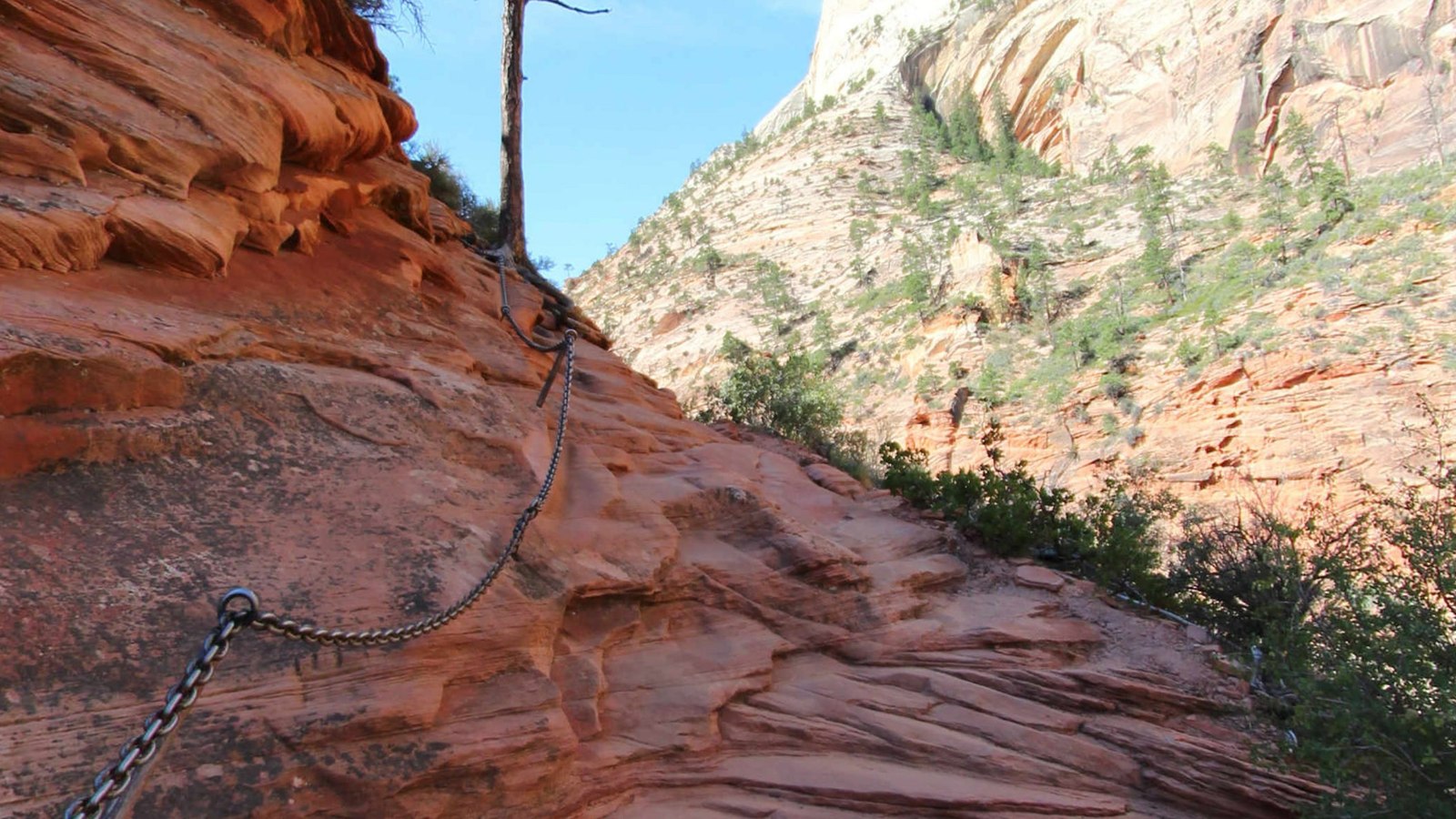 Sandstone passage