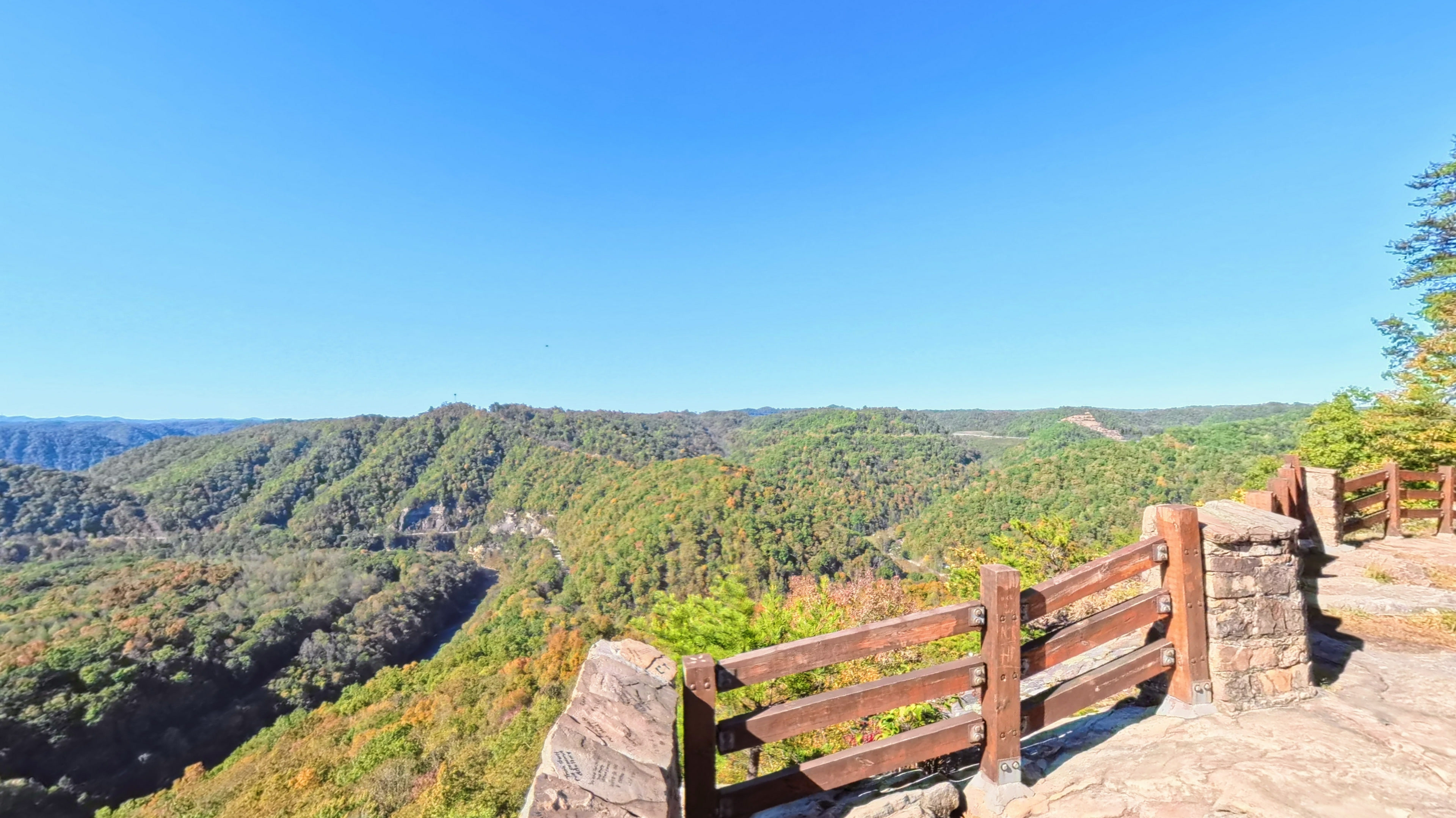 Breaks Interstate Park