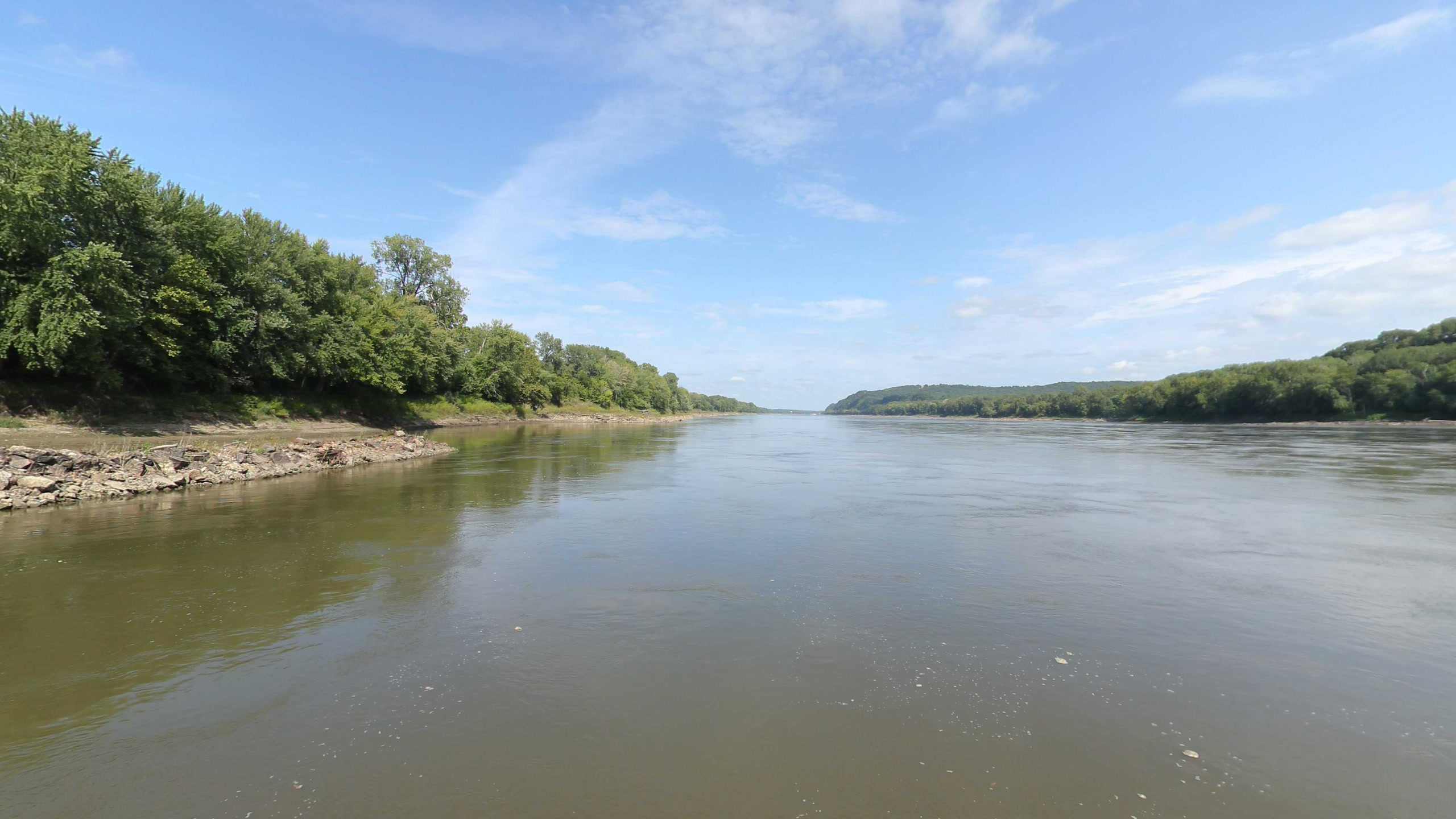 Terrain360 panorama near Missouri River near Gasconade River